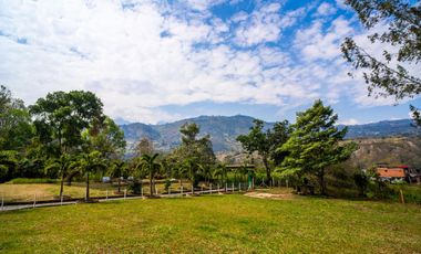 Finca a la venta a 45 min de Bogota