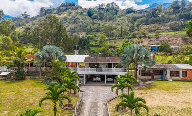 Finca a la venta a 45 min de Bogota
