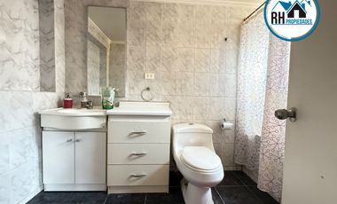 Casa Amplia en Venta, Excelente Ubicación, Sector Altos de Labranza