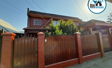 Casa Amplia en Venta, Excelente Ubicación, Sector Altos de Labranza