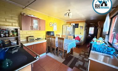 Casa Amplia en Venta, Excelente Ubicación, Sector Altos de Labranza