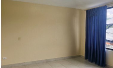 EN RENTA CASA DENTRO DE CONJUNTO FAMILIAR DE 3 CASA – SECTOR MIRASIERRA - VALLE DE LOS CHILLOS