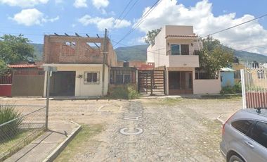 JCM Venta de Casa en Recuperacion Bancaria en Petirrojo 2, 45850 Las Aguilillas, Jal.