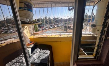 BUENA LUZ NATURAL DEPARTAMENTO. JUEGOS INFANTILES, GIMNASIO