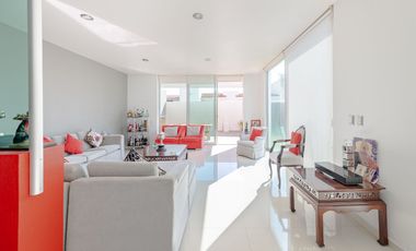 Casa en Venta, Bugambilias 2da Sección. Zapopan, Jalisco