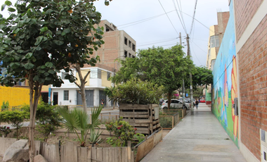 VENTA DE TERRENO DE 105 M2 EN COMAS
