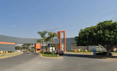 CASA DE OPORTUNIDAD EN ZAPOPAN REMATE BANCARIO CERCADE TESISTAN CAMPO REAL