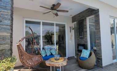 En venta lujosa y moderna casa en Isla Mocoli