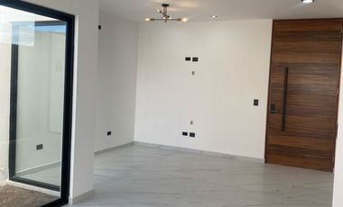 CASA EN VENTA EN SANTA MONICA RESIDENCIAL AGUASCALIENTES SURPONIENTE