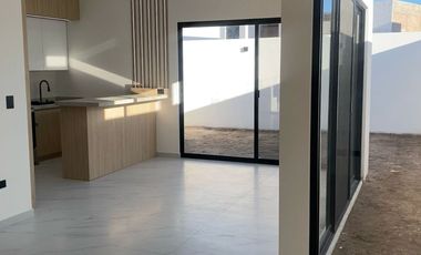 CASA EN VENTA EN SANTA MONICA RESIDENCIAL AGUASCALIENTES SURPONIENTE