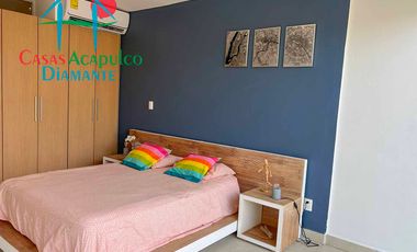 Acogedor departamento en edificio con club de playa. Con vista parcial al mar