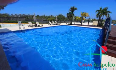 Acogedor departamento en edificio con club de playa. Con vista parcial al mar