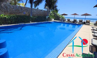 Acogedor departamento en edificio con club de playa. Con vista parcial al mar