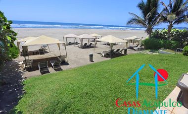 Acogedor departamento en edificio con club de playa. Con vista parcial al mar