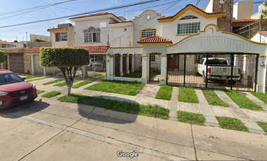 CASA DE OPORTUNIDAD EN ZAPOPAN REMATE BANCARIO EN RESIDENCIAL CORDILLERAS