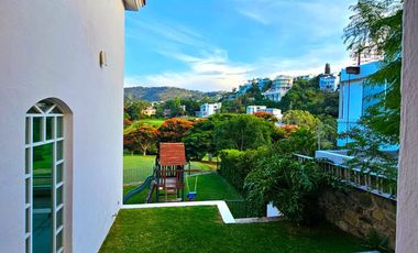 LAS CAÑADAS HERMOSA CASA EN VENTA A CAMPO DE GOLF CON ALBERCA Y LA MEJOR VISTA