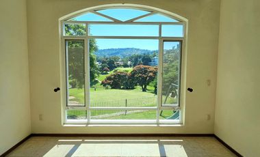 LAS CAÑADAS HERMOSA CASA EN VENTA A CAMPO DE GOLF CON ALBERCA Y LA MEJOR VISTA