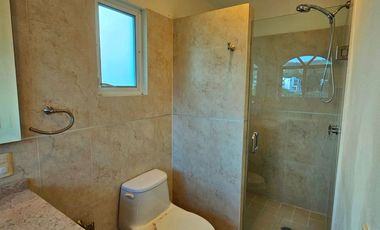 LAS CAÑADAS HERMOSA CASA EN VENTA A CAMPO DE GOLF CON ALBERCA Y LA MEJOR VISTA