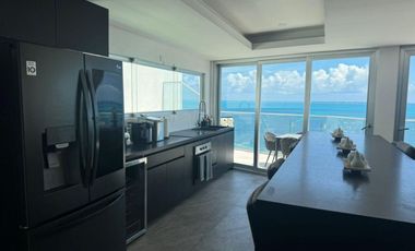 Penthouse con vista panorámica al mar en venta, Puerto Cancún, Cancún