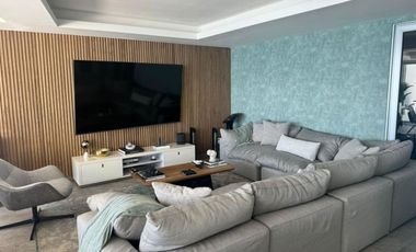 Penthouse con vista panorámica al mar en venta, Puerto Cancún, Cancún