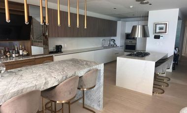 Penthouse con vista panorámica al mar en venta, Puerto Cancún, Cancún