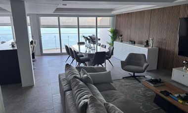Penthouse con vista panorámica al mar en venta, Puerto Cancún, Cancún