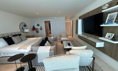 Penthouse con vista panorámica al mar en venta, Puerto Cancún, Cancún