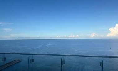 Penthouse con vista panorámica al mar en venta, Puerto Cancún, Cancún