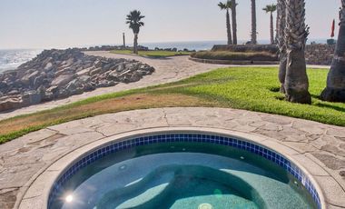 Casa Amueblada con Vista al Mar en Villas Punta Piedra con Amenidades de Estilo Resort
