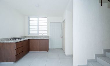 CASA EN VENTA A 5 MINUTOS DE LA CENTRAL DE AUTOBUCES DE PUERTO VALLARTA
