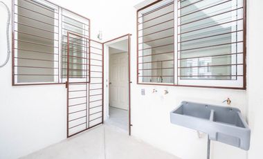 CASA EN VENTA A 5 MINUTOS DE LA CENTRAL DE AUTOBUCES DE PUERTO VALLARTA