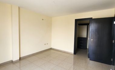 Vendo amplia Casa en Mallorca Village, cerca del CC El Dorado 3 Dormitorios