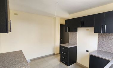 Vendo amplia Casa en Mallorca Village, cerca del CC El Dorado 3 Dormitorios
