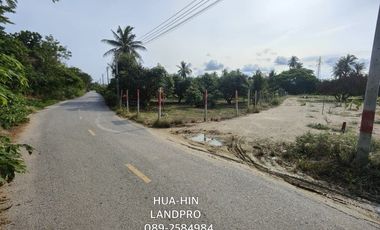 1-0-0 Rai | Owner Cut Corner Plot!  40 Meters Main Gov. Road Frontage