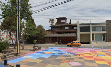 VENTA DE GRAN CASA EN LOMAS DE SAN LUIS, SAN LUIS POTOSI