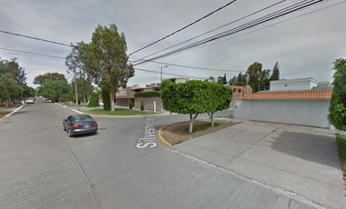 VENTA DE GRAN CASA CON JARDIN EN TANGAMANGA SAN LUIS POTOSI