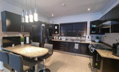 CASA AMUEBLADA EN VENTA EN FRACC. LAS PALMAS, BOCA DEL RÍO, VERACRUZ