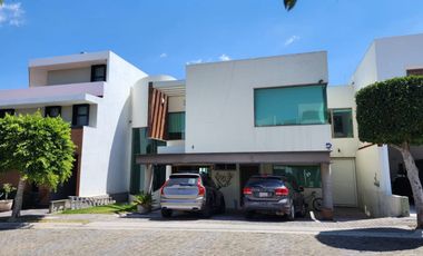 La Casa de Tus Sueños en Lomas de Angelopolis
