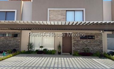 Casa en Venta en  Llano Grande, Metepec