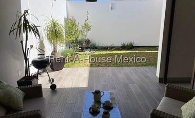 Casa en Venta en  Llano Grande, Metepec