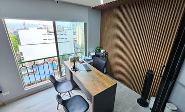 OFICINA COMERCIAL REMODELADA EN VENTA SOTOMAYOR.