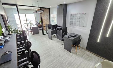 OFICINA COMERCIAL REMODELADA EN VENTA SOTOMAYOR.