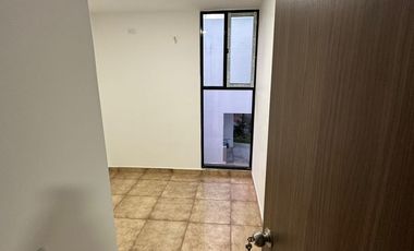 CASA EN CONJUNTO CERRADO