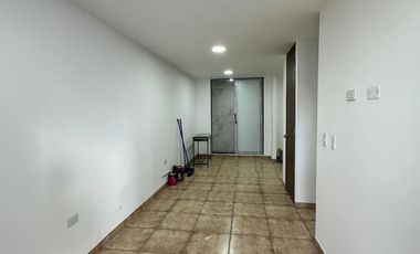 CASA EN CONJUNTO CERRADO