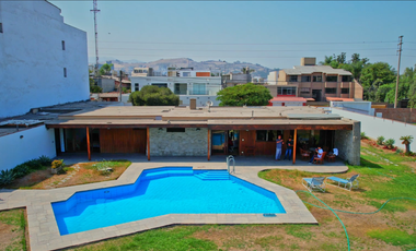 CASA COMO TERRENO EN SANTIAGO DE SURCO
