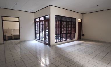Sewa Rumah Siap Huni di Turangga Bandung Belakang Hotel Horison