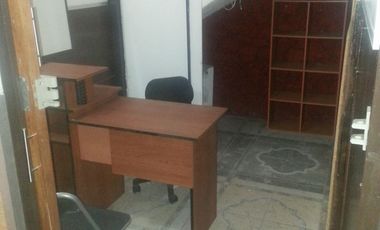 SE VENDE PROPIEDAD CON 30 OFICINAS EN LINDAVISTA NORTE