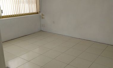SE VENDE PROPIEDAD CON 30 OFICINAS EN LINDAVISTA NORTE