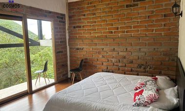 Venta de hostal con terreno en Cotacachi, 5 hectáreas