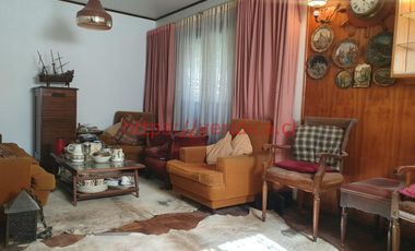 Amplia casa en Centro / Plan de Viña del Mar, 4 dormitorios, 4 baños, 3 estacionamientos UF 7.990